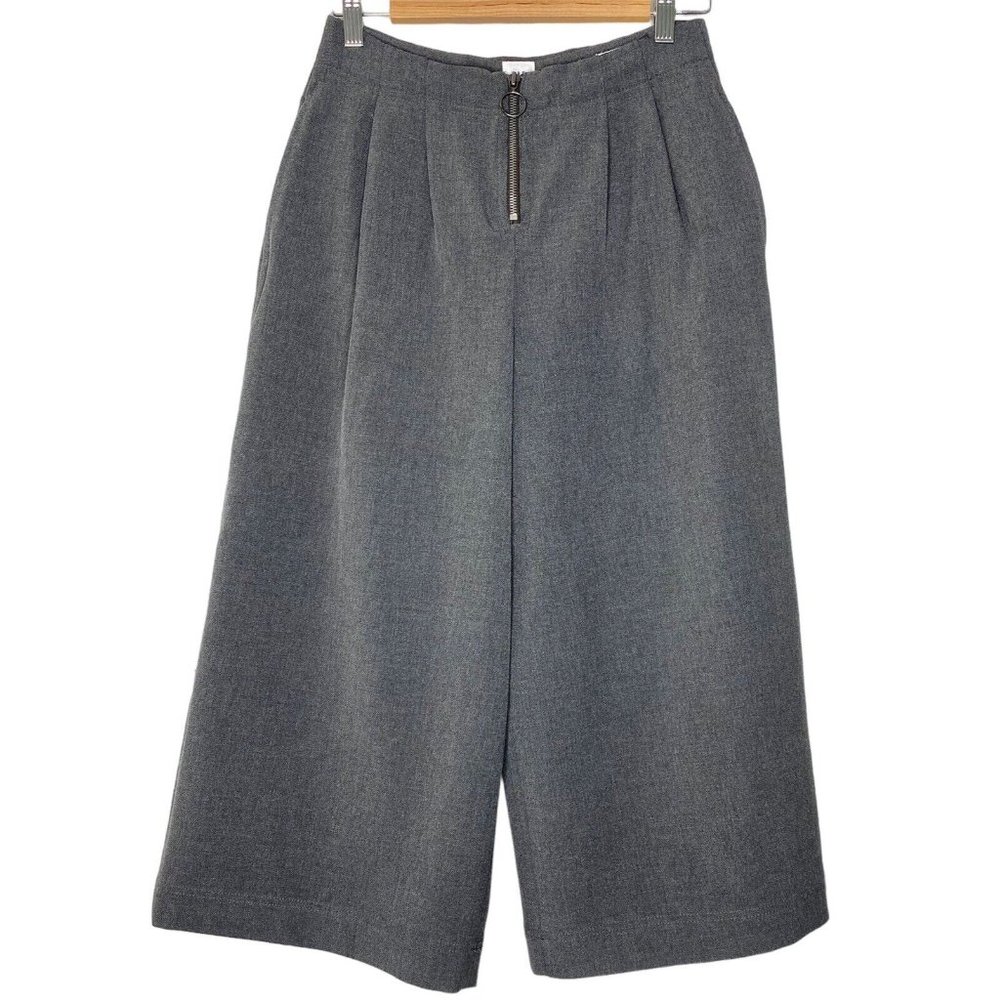 GAP Wide Leg Cropped Pants in Charcoal Gray
